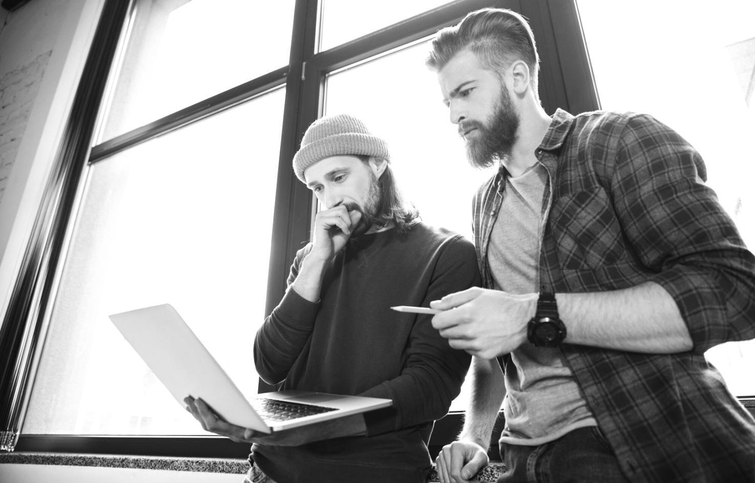 Aktivitas perdagangan komoditas dan analisis pasar di kantor Galtimos Zirentex